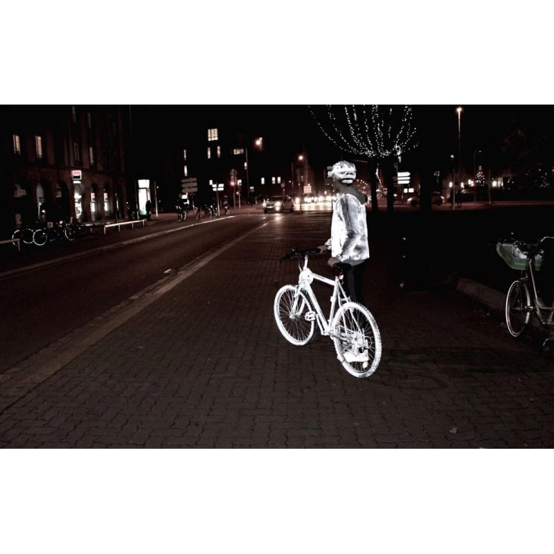 DRIVE CASE Reflective Spray 4 DRIVE CASE Reflective Spray – Image 2